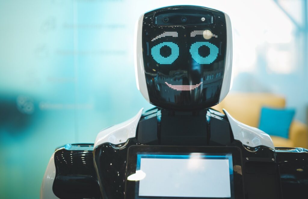 lächelnder Roboter Empfang Lösung Parkplatz lyon saint exupery